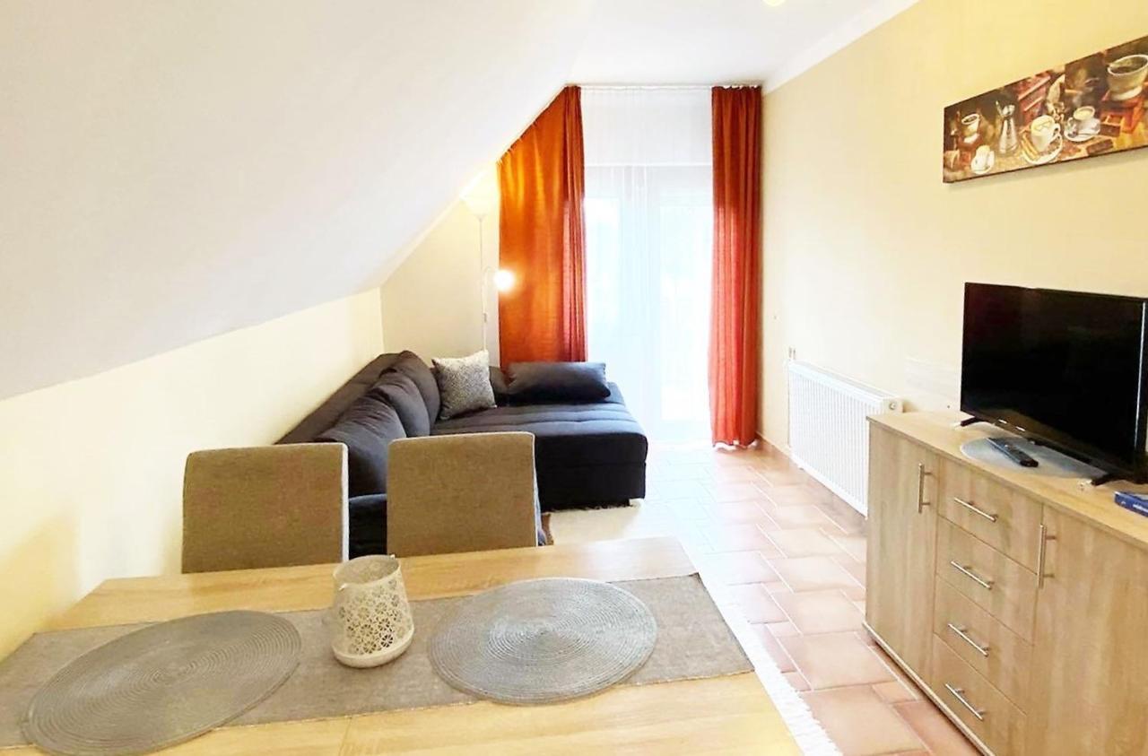 Apartman Siesta Bük Dış mekan fotoğraf