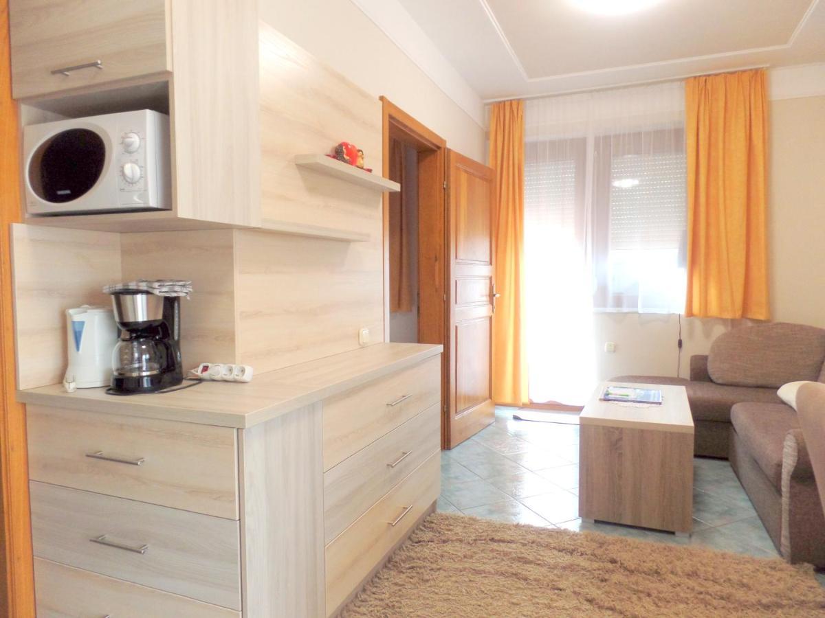 Apartman Siesta Bük Dış mekan fotoğraf