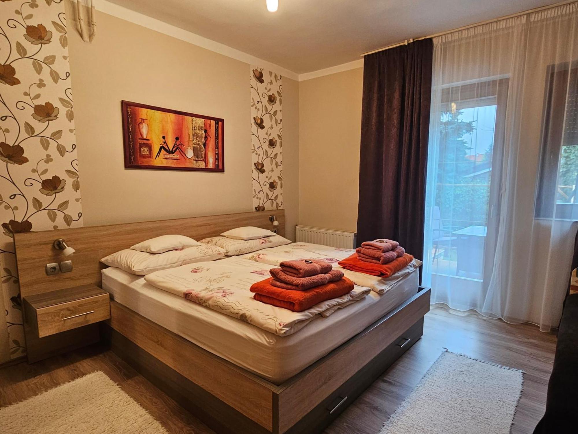 Apartman Siesta Bük Dış mekan fotoğraf