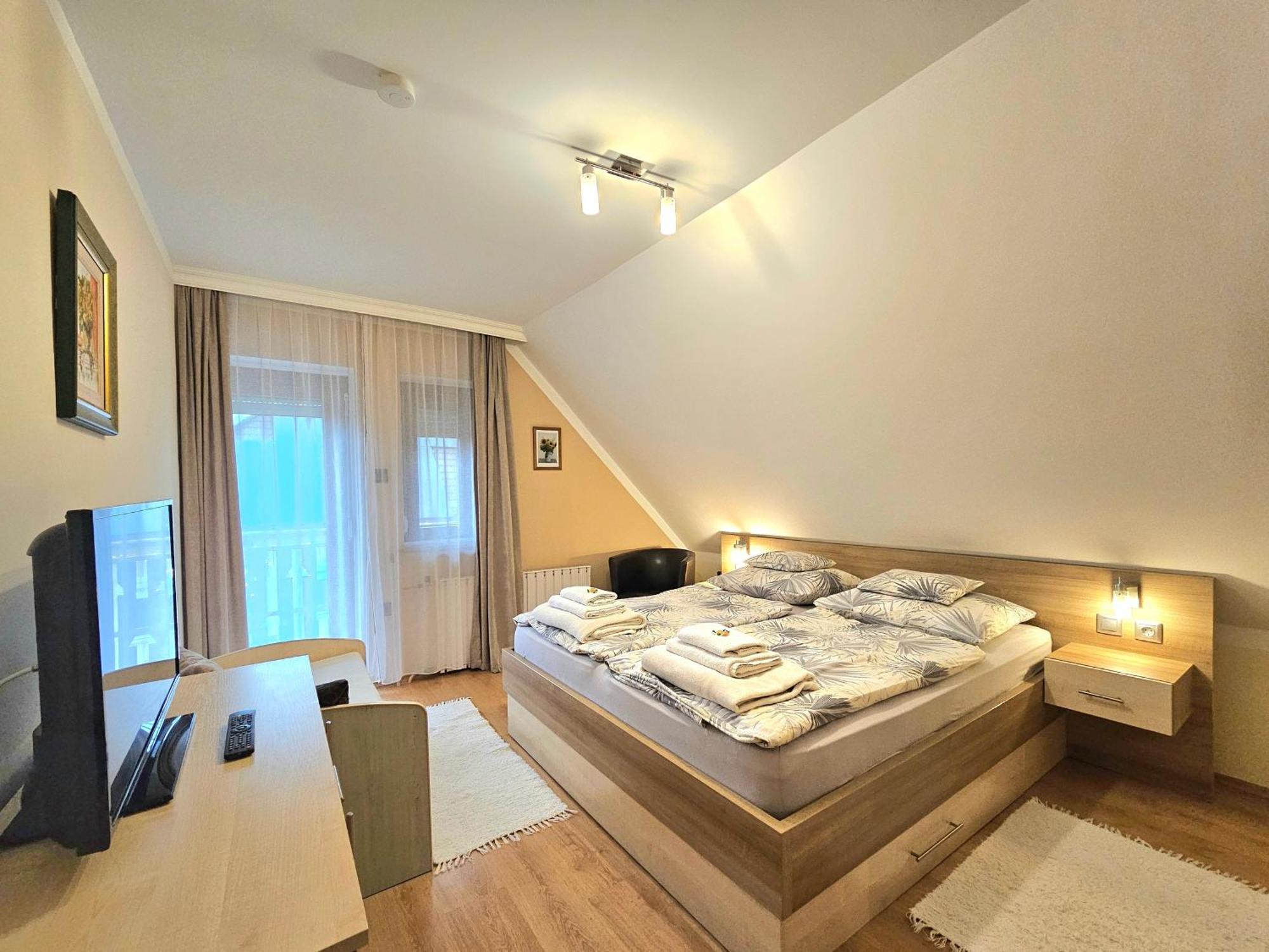 Apartman Siesta Bük Dış mekan fotoğraf